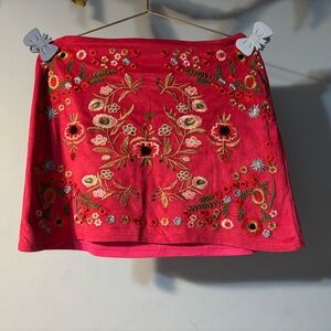 Como La Flor Embroidered Skirt